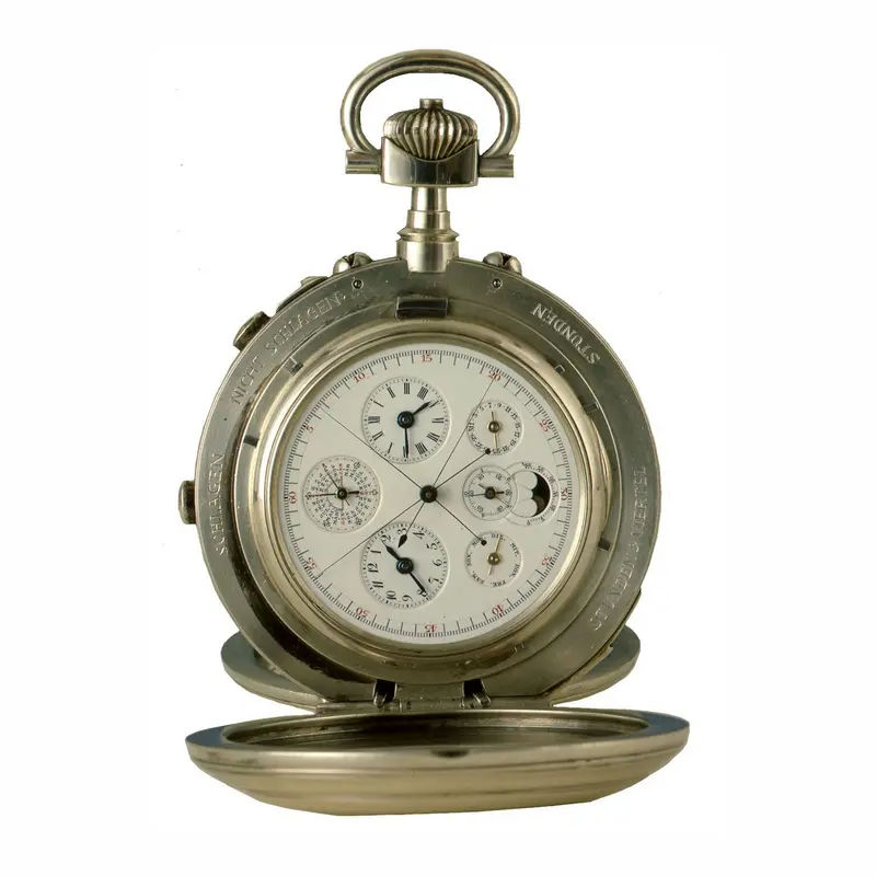 aufgeklappte Taschenuhr mit acht Ziffernblättern